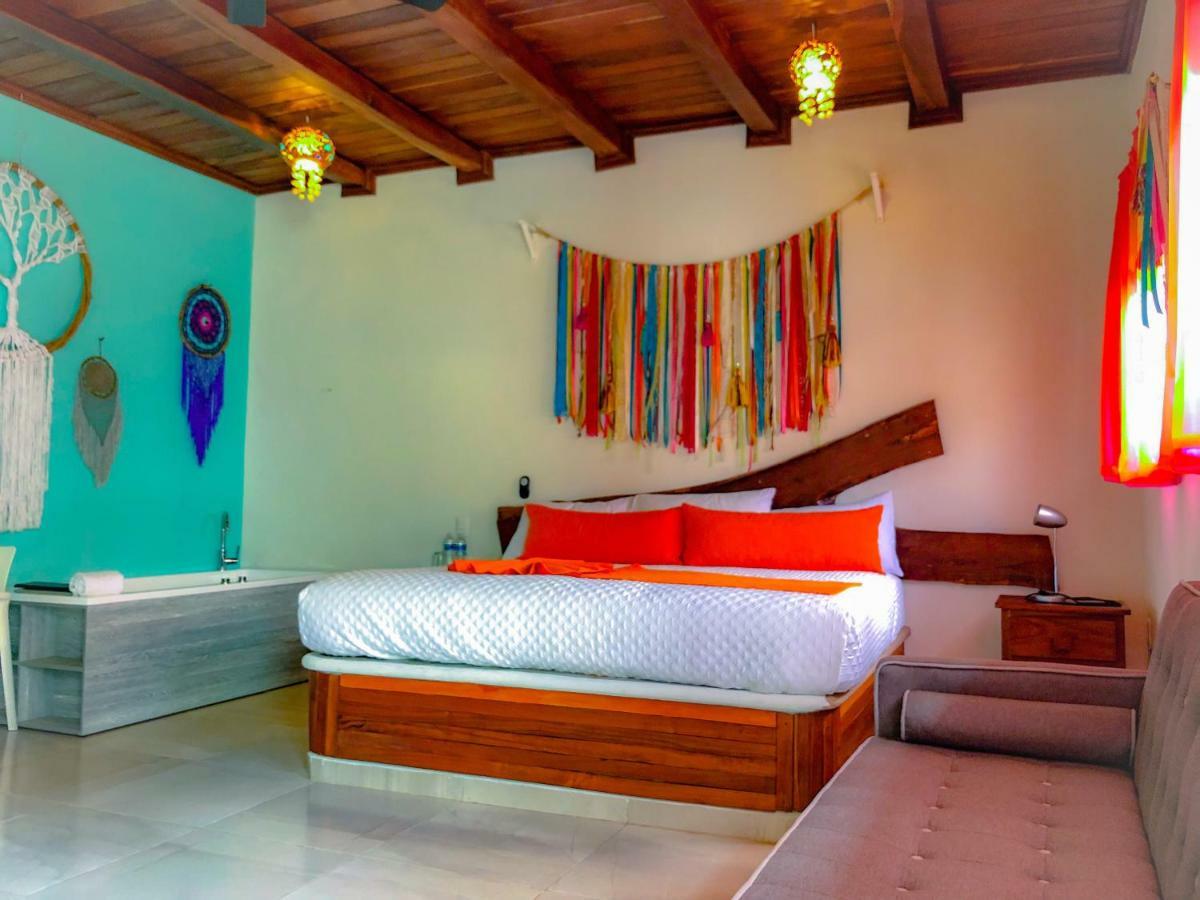 Hotel Hacienda Dos Ojos Tulum Esterno foto